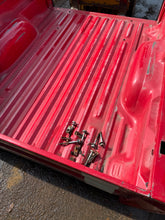 Load image into Gallery viewer, 1993-2012 Ford Ranger southern rot free 6.5ft short bed
