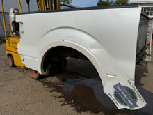 Load image into Gallery viewer, 2009-2014 Ford f150 southern rot free 5.5ft extra short bed
