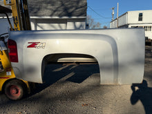 Load image into Gallery viewer, 2008-2014 chevy silverado southern ROT FREE 6.6ft short bed
