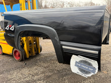 Load image into Gallery viewer, 1999-2006 chevy/gmc southern ROT FREE 6.6ft short bed with tailgate.
