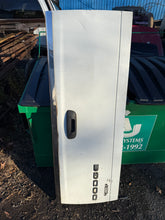 Load image into Gallery viewer, 2002-2009 dodge ram 3rd gen southern ROT FREE 8ft long bed with tailgate
