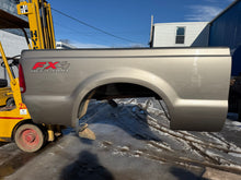 Load image into Gallery viewer, 1999-2010 ford super duty southern ROT FREE 6.9FT short bed
