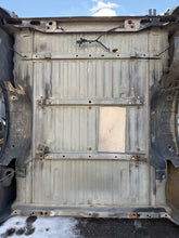 Load image into Gallery viewer, 1999-2010 ford super duty southern ROT FREE 6.9ft short bed
