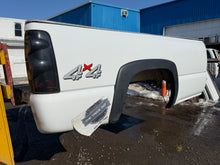 Load image into Gallery viewer, 99-06 chevy/gmc southern ROT FREE 8ft long bed
