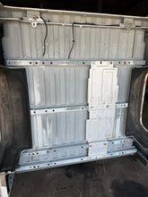 Load image into Gallery viewer, 2015-2019 chevy Silverado southern rot free 5.9ft extra short bed
