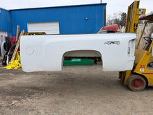 Load image into Gallery viewer, 2008-2014 chevy silverado southern ROT FREE 8ft long bed
