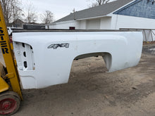 Load image into Gallery viewer, 2008-2014 chevy silverado southern ROT FREE 8ft long bed
