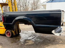 Load image into Gallery viewer, 1999-2010 ford super duty southern ROT FREE 8ft long bed
