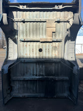 Load image into Gallery viewer, 1999-2010 ford super duty southern ROT FREE 8ft long bed
