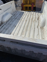 Load image into Gallery viewer, 2008-2014 chevy Silverado southern ROT FREE 8ft long bed
