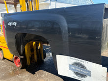 Load image into Gallery viewer, 08-14 chevy silverado southern ROT FREE 6.6ft short bed
