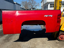 Load image into Gallery viewer, 2008-2014 chevy Silverado southern ROT FREE 6.6ft short bed
