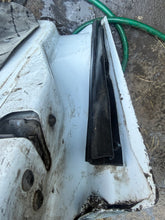 Load image into Gallery viewer, 2008+ ford super duty southern rot free rear doors
