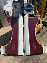 Load image into Gallery viewer, 1987-1991 ford OBS southern rot free OE fenders

