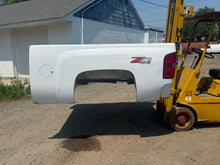 Load image into Gallery viewer, 2008-2014 chevy silverado southern ROT FREE 6.6ft short bed
