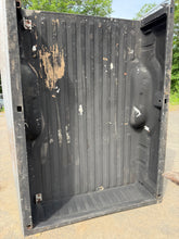 Load image into Gallery viewer, 02-09 dodge ram 3rd gen southern rot free 8ft long bed
