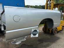 Load image into Gallery viewer, 02-09 dodge ram 3rd gen southern rot free 8ft long bed
