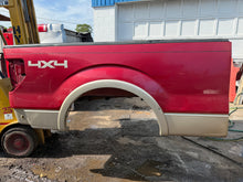 Load image into Gallery viewer, 2009-2014 ford f150 southern rot free 6.5ft short bed
