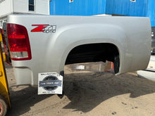 Load image into Gallery viewer, 2008-2014 GMC Sierra southern ROT FREE 6.6ft short bed
