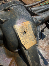 Load image into Gallery viewer, 94-02 dodge ram complete dana 44 front axle with 3.55 gears ( ROT FREE)
