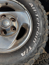 Load image into Gallery viewer, 94-01 dodge ram 5 lug alloy wheels and tires
