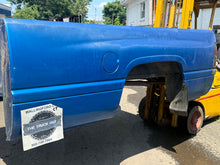 Load image into Gallery viewer, 1994-2002 dodge ram southern ROT FREE 8ft long bed with tailgate
