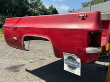 Load image into Gallery viewer, 1979-1987 Chevy/GMC southern rot free 8ft dual tank long bed
