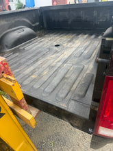 Load image into Gallery viewer, 2009-2018 dodge ram southern ROT FREE 6.5ft short bed
