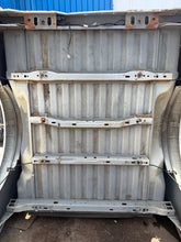 Load image into Gallery viewer, 2009-2014 ford f150 southern rot free 6.5ft short bed
