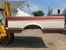Load image into Gallery viewer, 1987-1997 ford OBS southern rot free 8ft dual tank long bed
