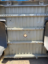 Load image into Gallery viewer, 2009-2018 dodge ram southern rot free 6.5ft short bed
